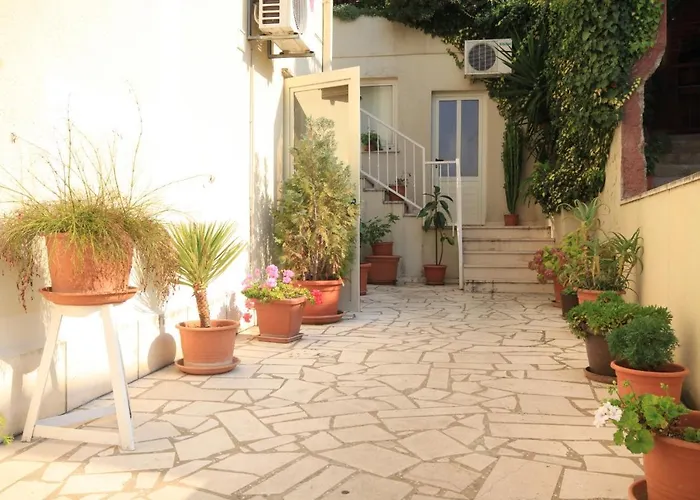 With A Parking Space - 9682 Appartement *