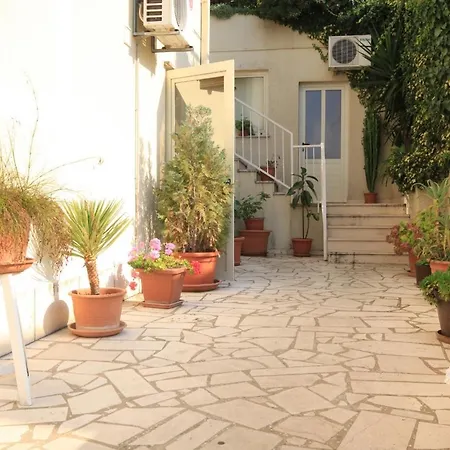 With A Parking Space - 9682 Daire *