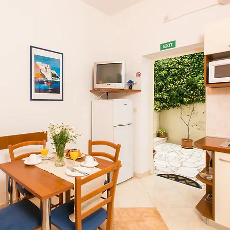 With A Parking Space - 9682 Dubrovnik