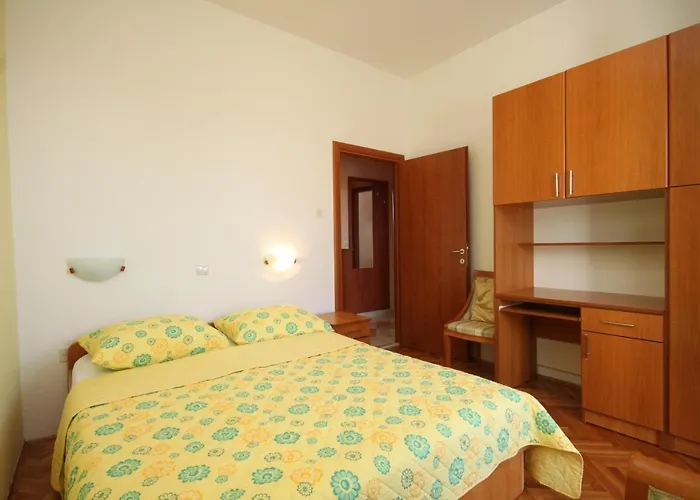 With A Parking Space - 9682 Dubrovnik