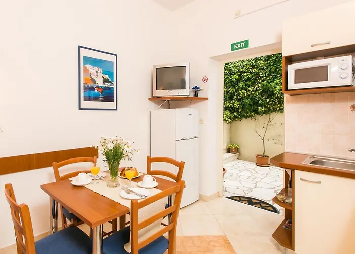 With A Parking Space - 9682 Dubrovnik