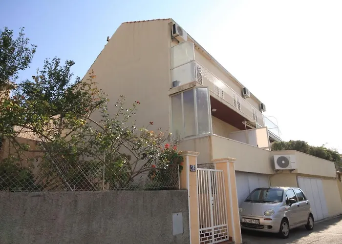 Apartament With A Parking Space - 9682 Dubrownik