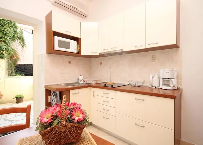 Apartament With A Parking Space - 9682 Dubrownik